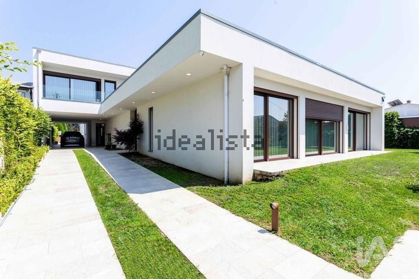 Moradia T6+ em Santa Joana, €995.000