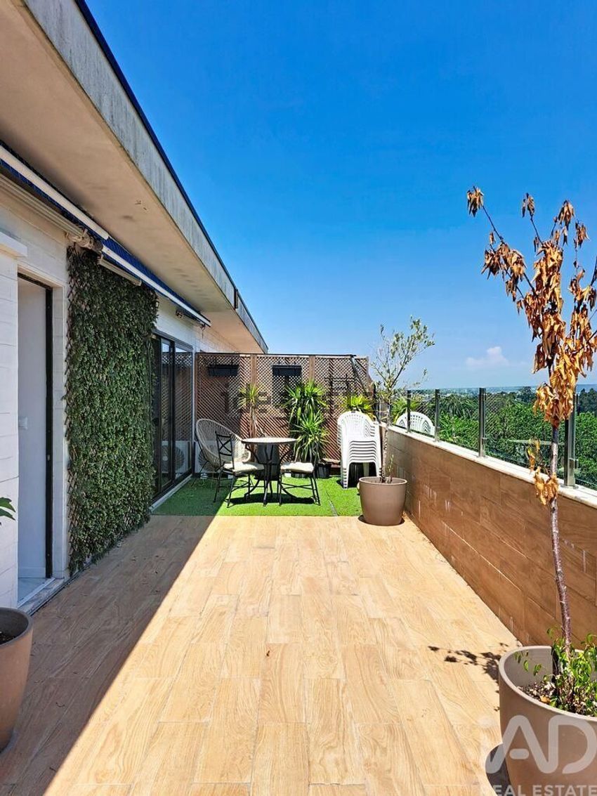 Apartamento T3 à venda em Mafamude, Vila Nova de Gaia — foto 2