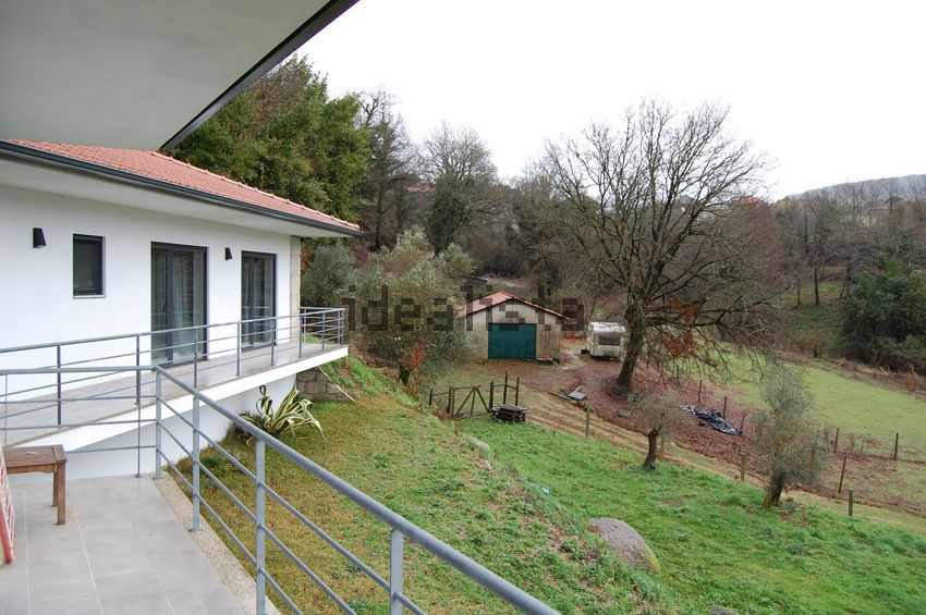 Moradia T3 à venda em Cantelães, Vieira do Minho — foto 3