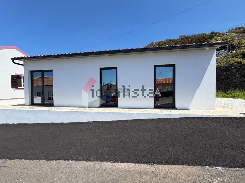 Moradia T2 à venda em Biscoitos, Praia da Vitória — foto 3