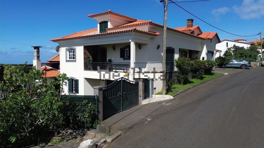 Moradia T5 à venda em Estreito da Calheta, Calheta — foto 11