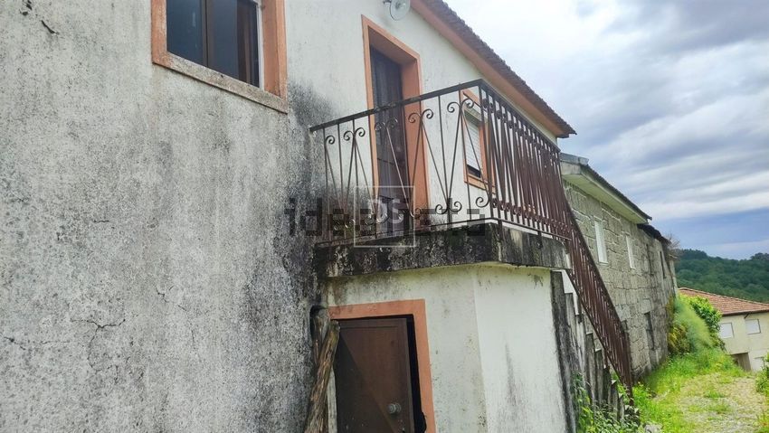 Moradia T4 à venda em Campelo e Ovil, Baião — foto 2