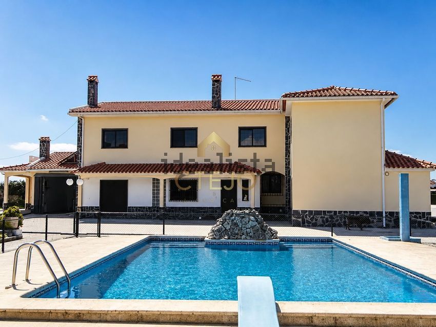 Moradia T4 à venda em Quinta do Conde, Sesimbra — foto 2