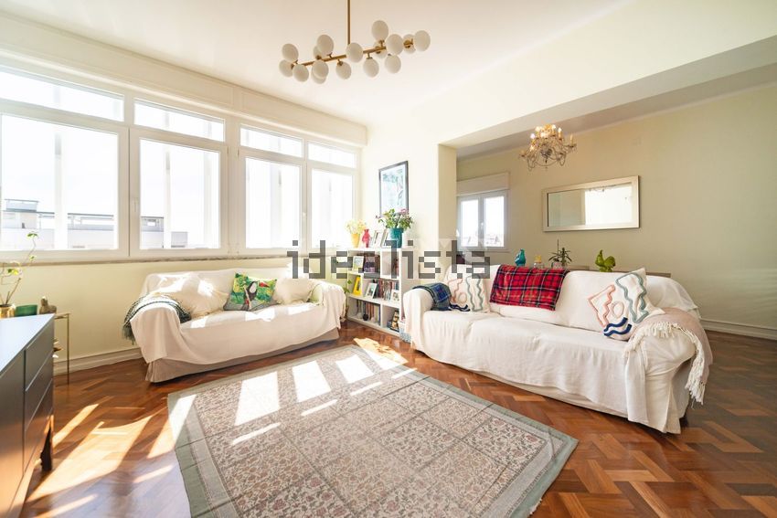 Apartamento T4 em Estrela, €790.000