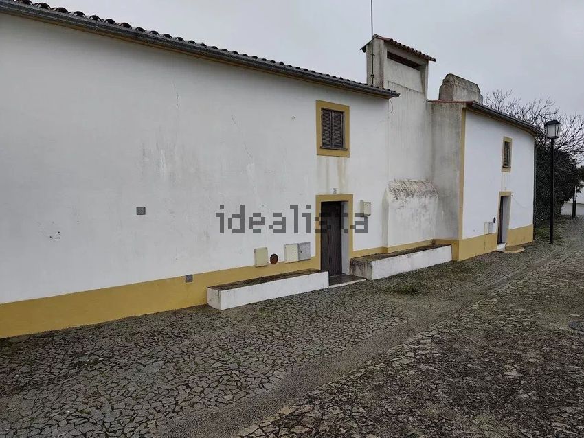 Moradia T4 em Cunheira, €140.000