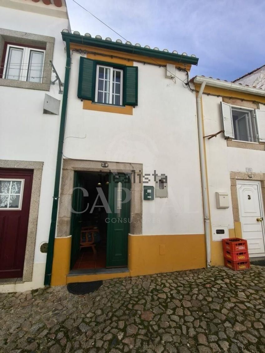 Moradia T2 em Espírito Santo, Nossa Senhora da Graça e São Simão, €120.000
