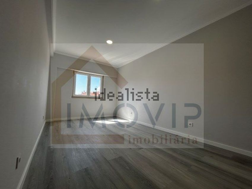 Apartamento T4 à venda em Amora, Seixal — foto 7