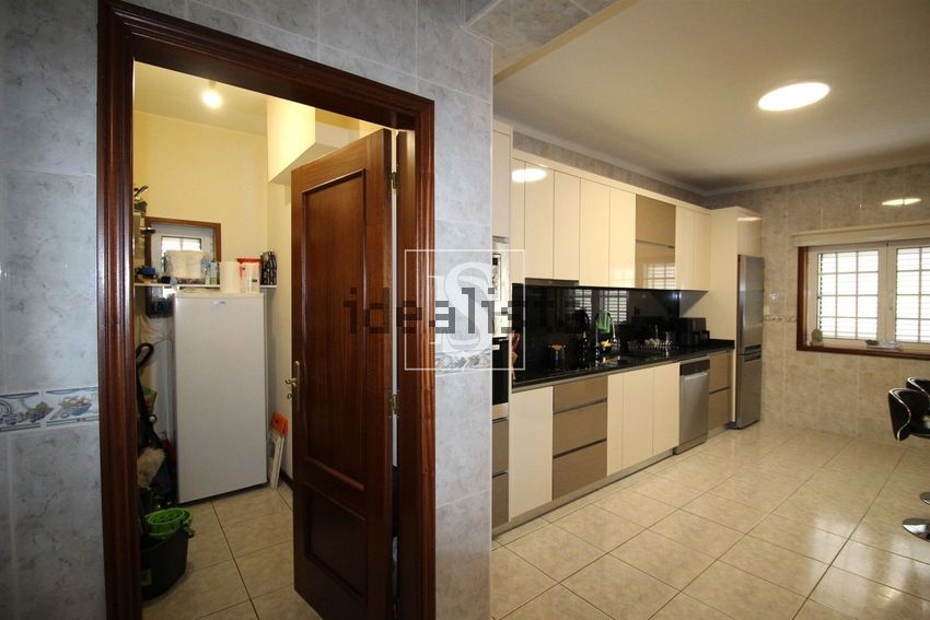 Moradia T4 à venda em Orgens, Viseu — foto 8