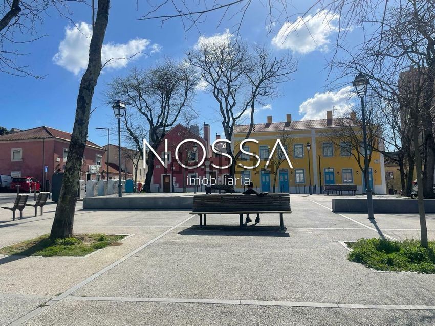 Moradia T4 à venda em São domingos de Benfica, Lisboa — foto 2