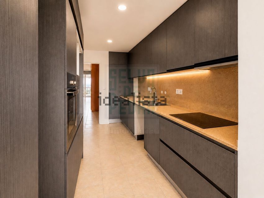 Apartamento T4 à venda em Bonfim, Porto — foto 14