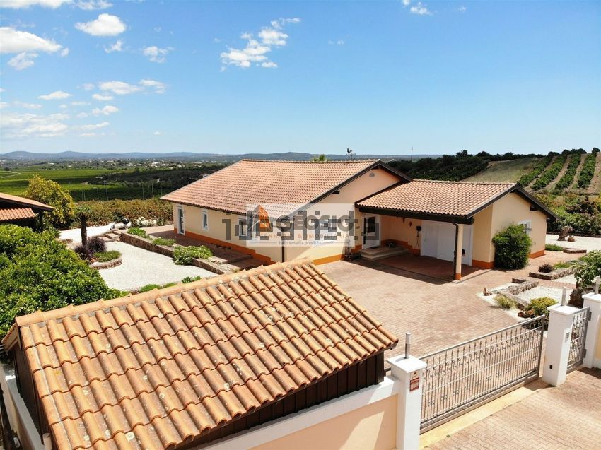Moradia T2 à venda em São Bartolomeu de Messines, Silves — foto 2