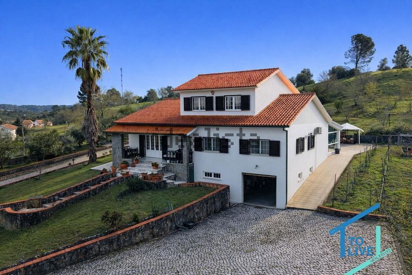 Moradia T4 à venda em Madalena e Beselga, Tomar — foto 2