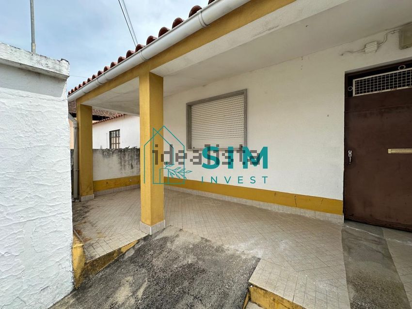Moradia T1 à venda em Azoia de Cima e Tremês, Santarém — foto 4