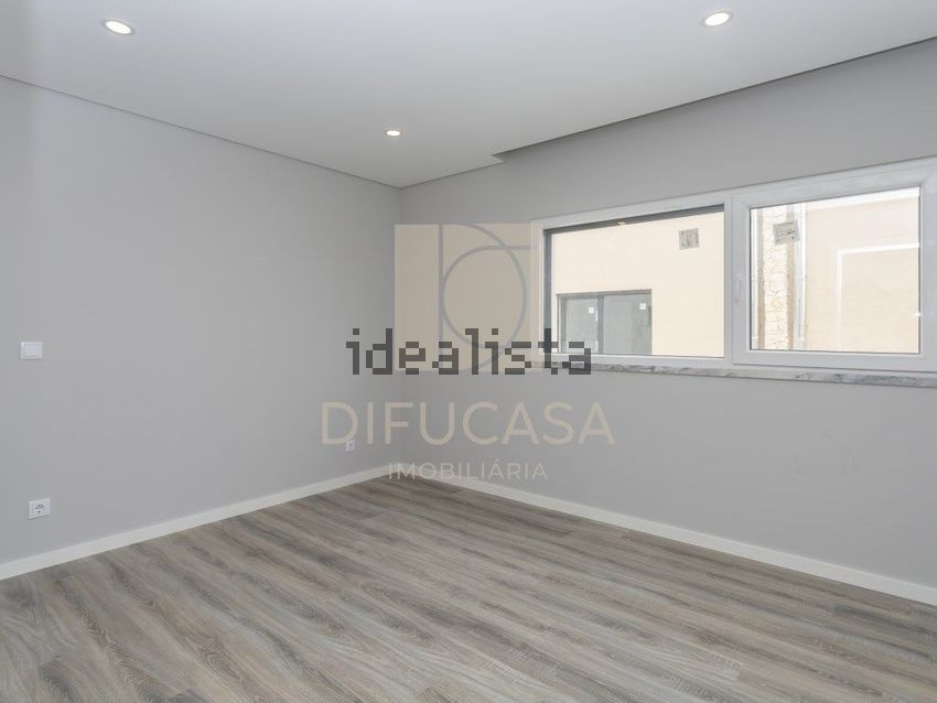 Moradia T4 à venda em Fernão Ferro, Seixal — foto 11