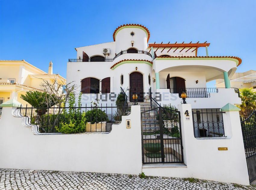 Moradia T5 em Loulé (São Sebastião), €850.000