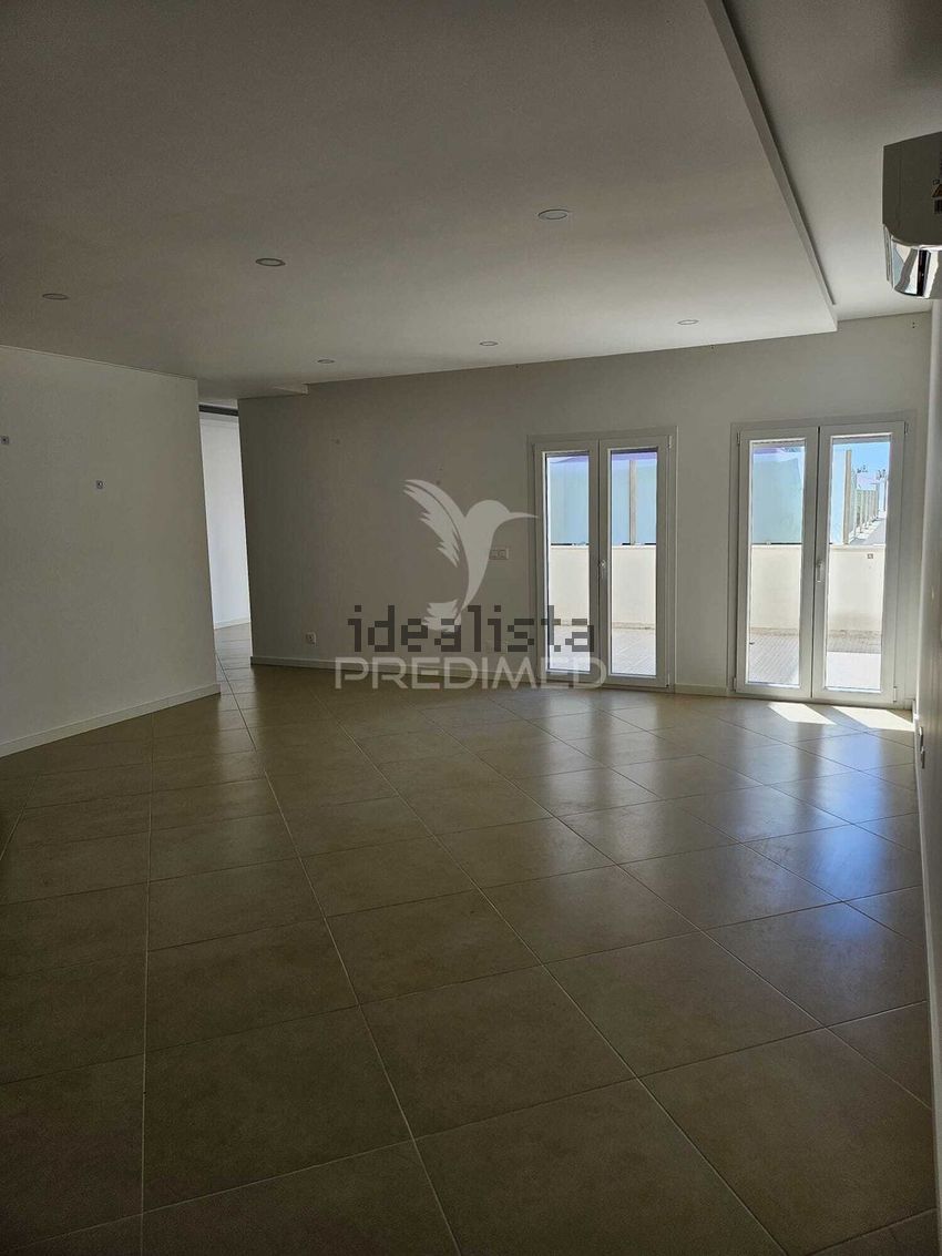 Apartamento T4 à venda em Assunção, Ajuda, Salvador e Santo Ildefonso, Elvas — foto 6