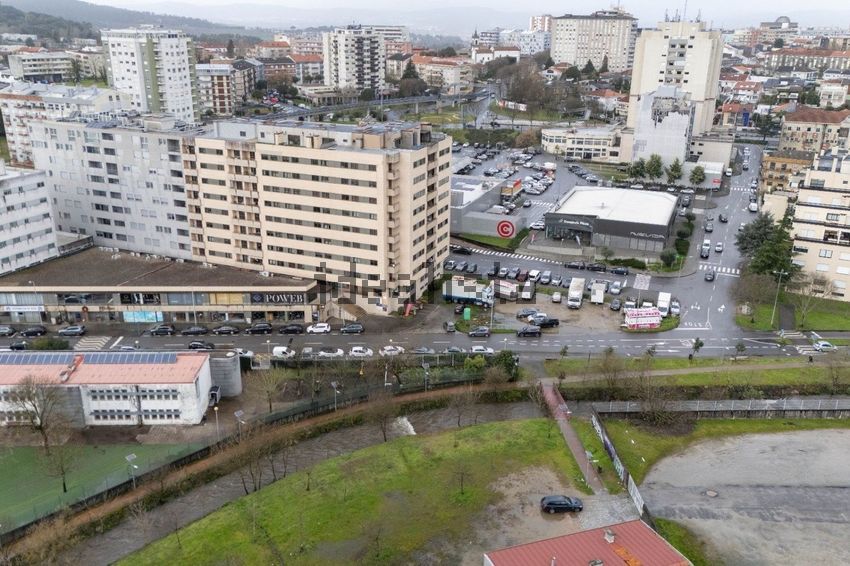 Apartamento T3 à venda em Braga (São José de São Lázaro e São João do Souto), Braga — foto 31