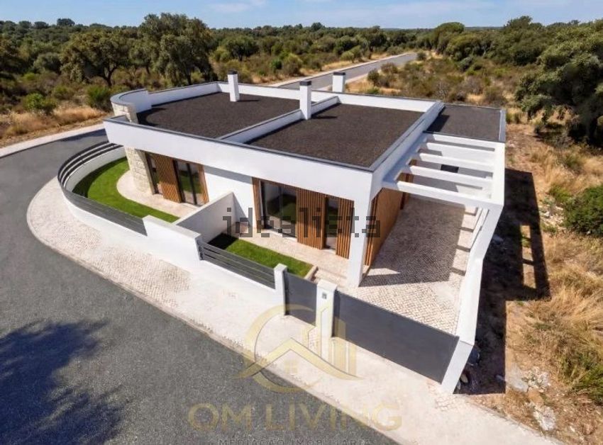 Moradia T2 em Fernão Ferro, €415.000