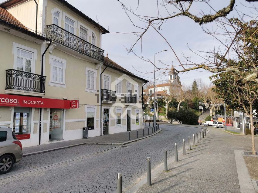 Moradia T6+ em Silvares, Pias, Nogueira e Alvarenga, €630.000