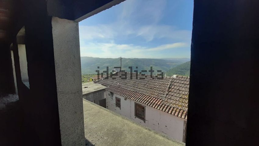 Moradia T4 à venda em Nogueira e Ermida, Vila Real — foto 5