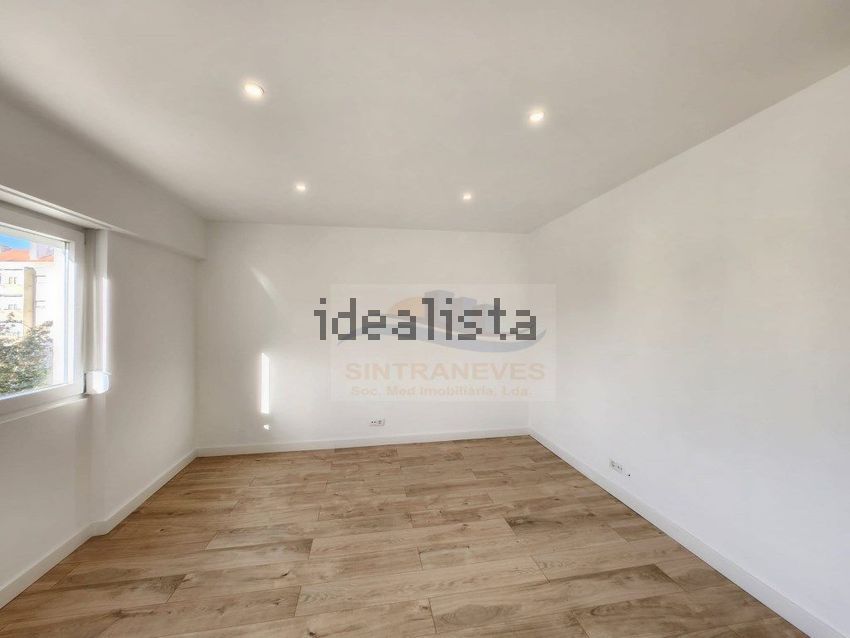 Apartamento T2 à venda em Mina de Água, Amadora — foto 7
