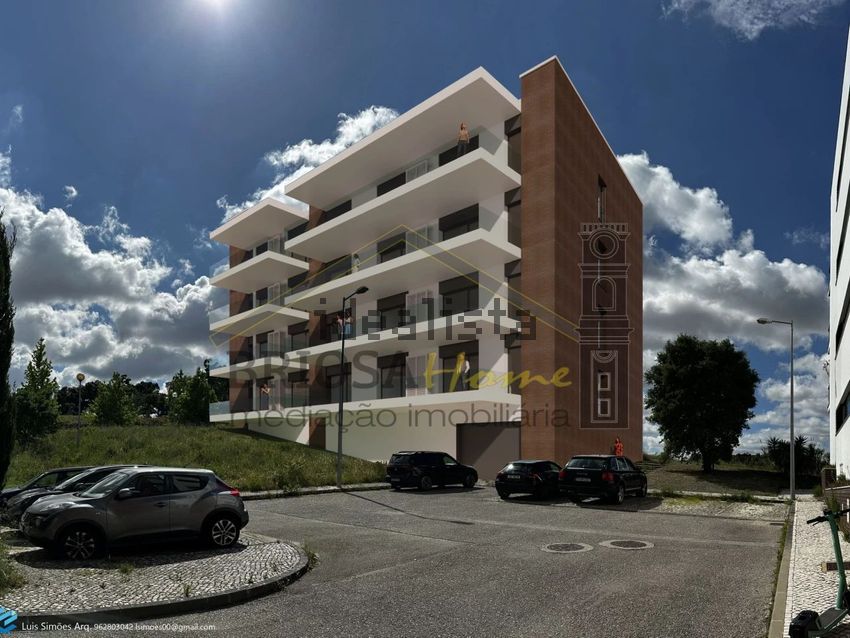 Apartamento T4 em Santa Clara e Castelo Viegas, €525.000