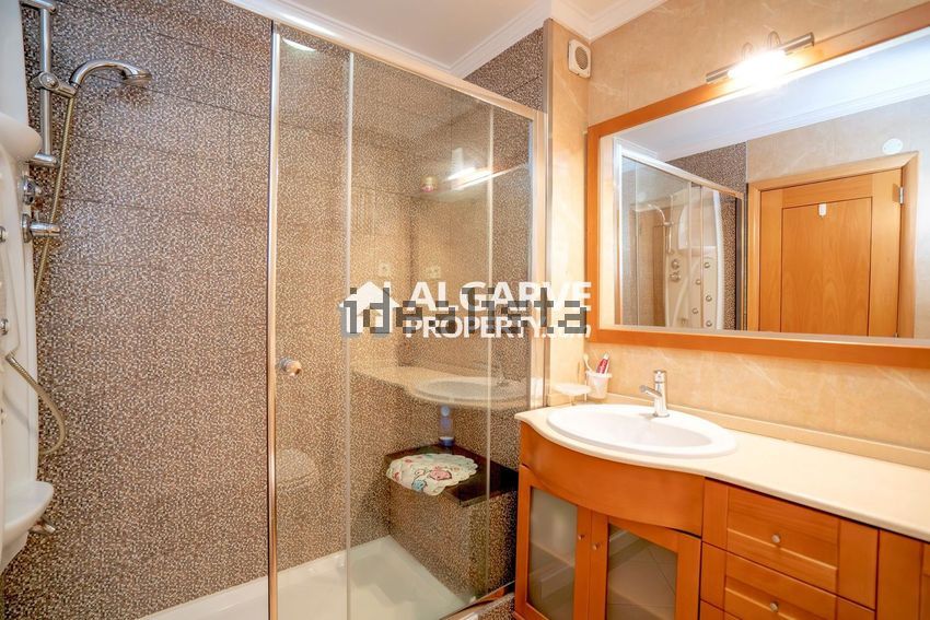 Moradia T5 à venda em Quarteira, Loulé — foto 18