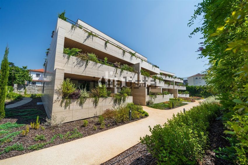 Apartamento T3 à venda em Oliveira, São Paio e São Sebastião, Guimarães — foto 2