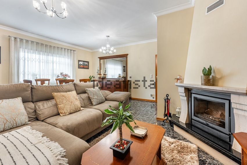 Apartamento T2 em Arcozelo, €289.000