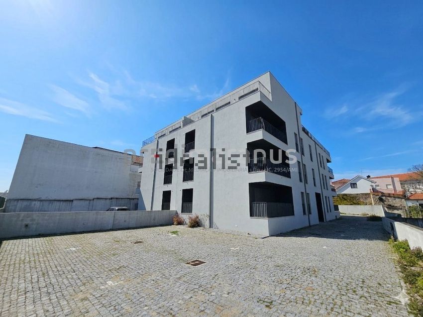 Apartamento T2 em Amarante (São Gonçalo), Madalena, Cepelos e Gatão, €230.000