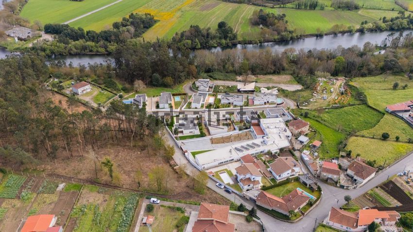 Moradia T4 à venda em Lago, Amares — foto 4