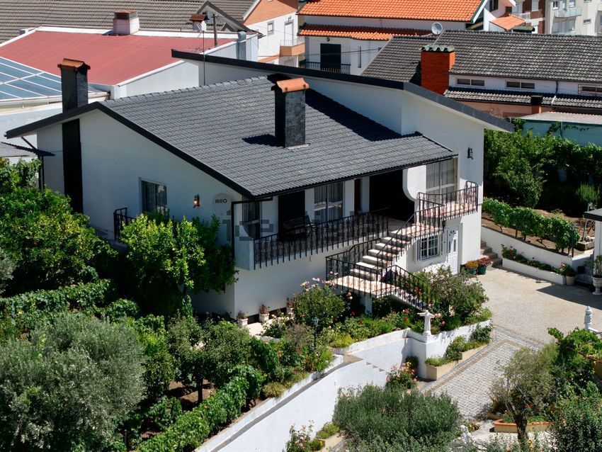 Moradia T4 à venda em Sande, Lamego — foto 2