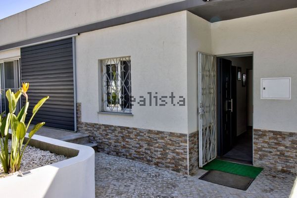 3-bedroom freehold villa in Olhão — photo 2 of 5