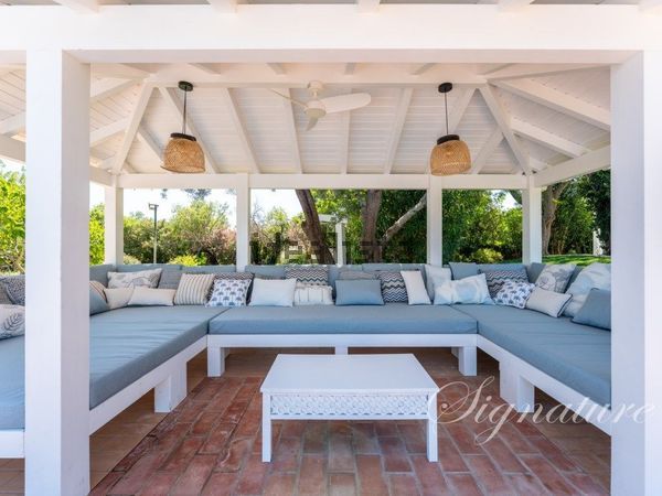9-bedroom freehold villa in Faro — photo 3 of 5