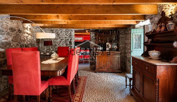 3-bedroom freehold villa in Calheta — photo 4 of 5