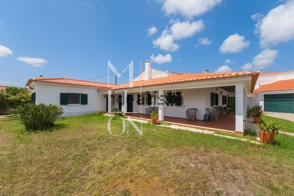 2-bedroom freehold villa in Mafra/Ericeira — photo 2 of 5