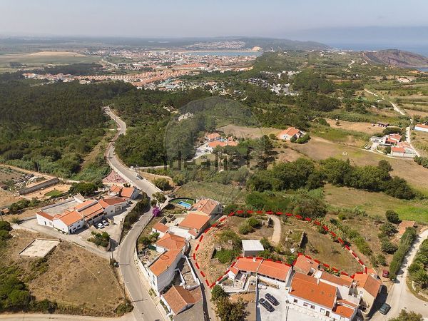 Detached house in São Martinho do Porto — image 5
