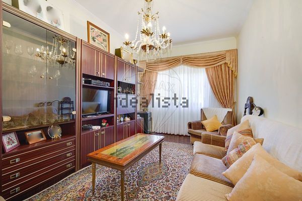Detached house in Rua Bernardo Santareno, 10, Massamá, Massamá e Monte Abraão — image 5
