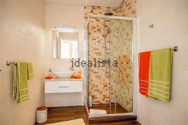 Detached house in Monte Canelas, Mexilhoeira Grande — image 3