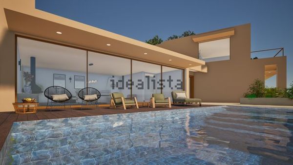 4-bedroom freehold villa in Cascais/Estoril — photo 1 of 5