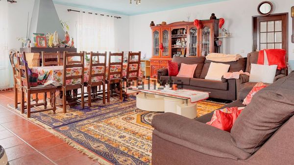 4-bedroom freehold villa in Santa Cruz/Caniço — photo 3 of 5