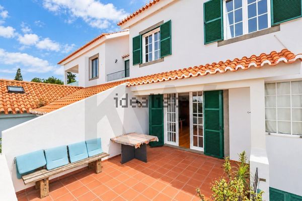 2-bedroom freehold villa in Santa Cruz/Caniço — photo 3 of 5