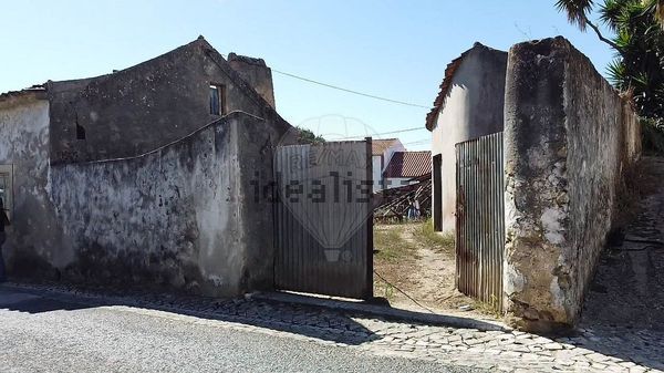 Detached house in Vau — image 3