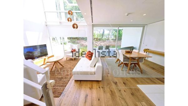 2-bedroom freehold villa in Cascais/Estoril — photo 4 of 5