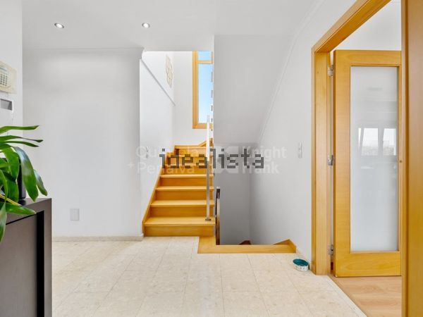 4-bedroom freehold villa in Sintra/Colares — photo 3 of 5
