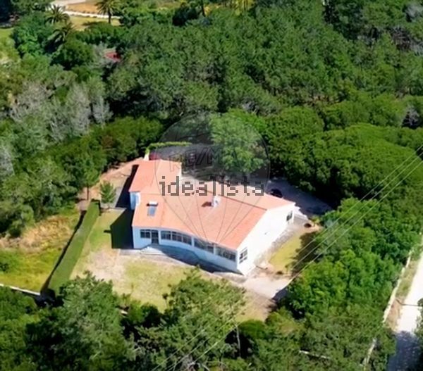 4-bedroom freehold villa in Sintra/Colares — photo 1 of 5
