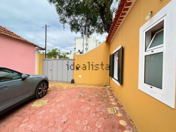 2-bedroom freehold villa in Funchal — photo 2 of 5