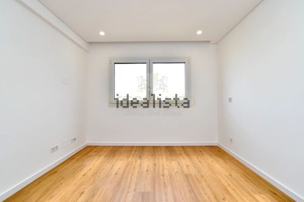 4-bedroom freehold villa in Cascais/Estoril — photo 3 of 5