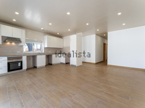 Semi-detached house in Benedita — image 5