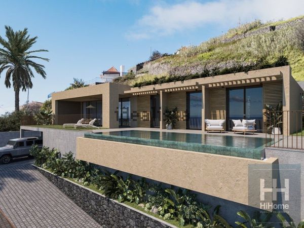 3-bedroom freehold villa in Calheta — photo 2 of 5